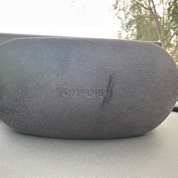 Unisex Tom Ford sunglasses. main image 5